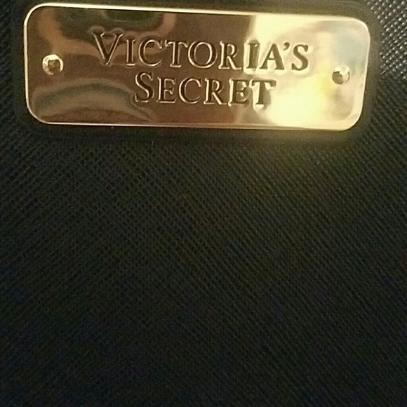 Victoria's Secret Crossbody Bag - Picture 3 of 4